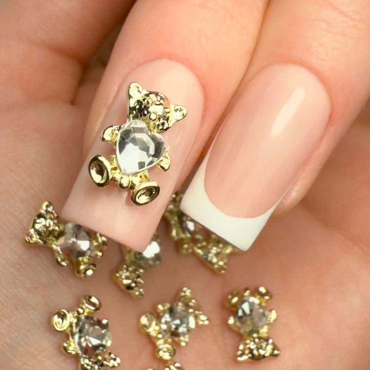 5903990597213-OZDOBY-DO-PAZNOKCI-MOLLY-NAILS-MISIE-3D-Nr2-10szt-2.webp
