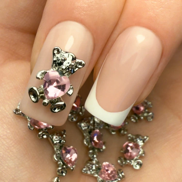 5903990597220-OZDOBY-DO-PAZNOKCI-MOLLY-NAILS-MISIE-3D-Nr3-10szt-2.webp
