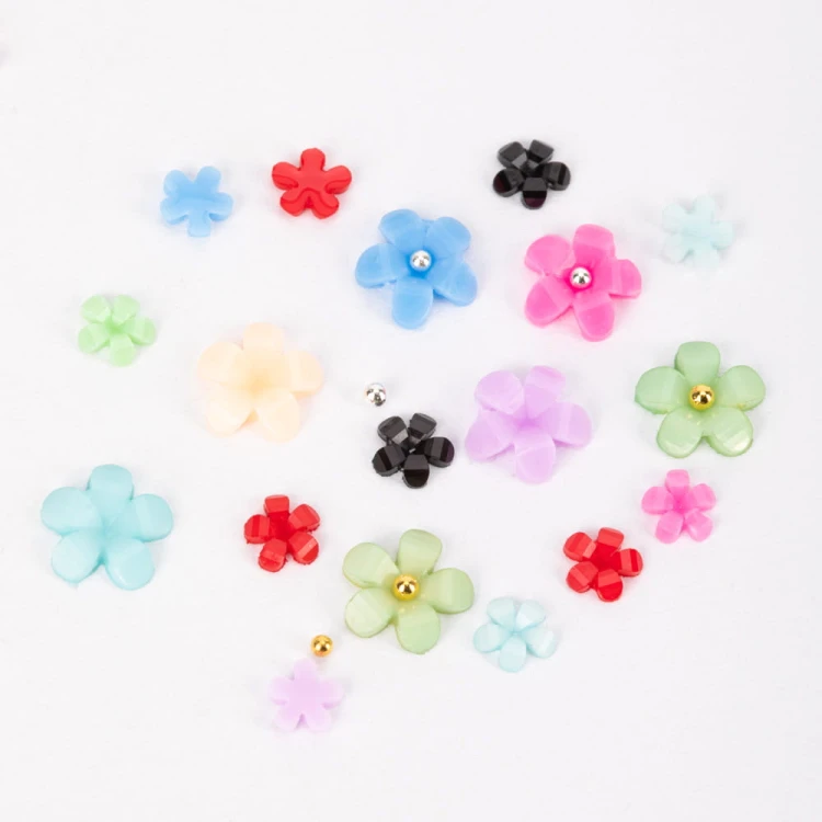Ozdoby-do-paznokci-Molly-Nails-akrylowe-kwiatki-mix-kolorow-ok.-300-sztuk-kasetka-Nr-1-2 (1).webp