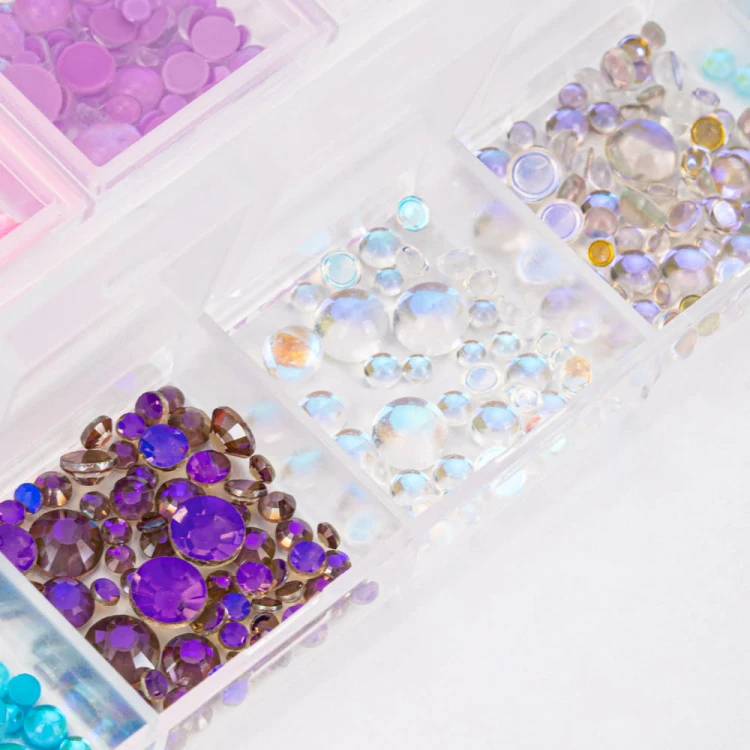 Ozdoby-do-paznokci-Molly-Nails-kasetka-kamyki-mix-kolorow-1000-szt-3.webp